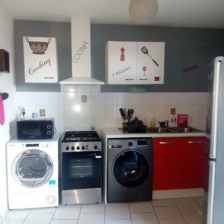 Vila A *